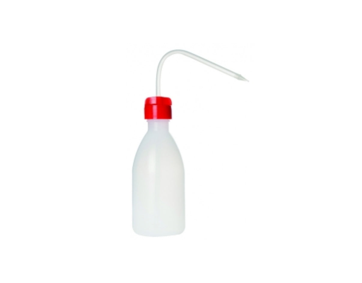 601050-Pissette plastique 50 ml